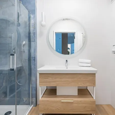 公寓 Bel Mare With Balcony By Rent Like 米兹多洛杰